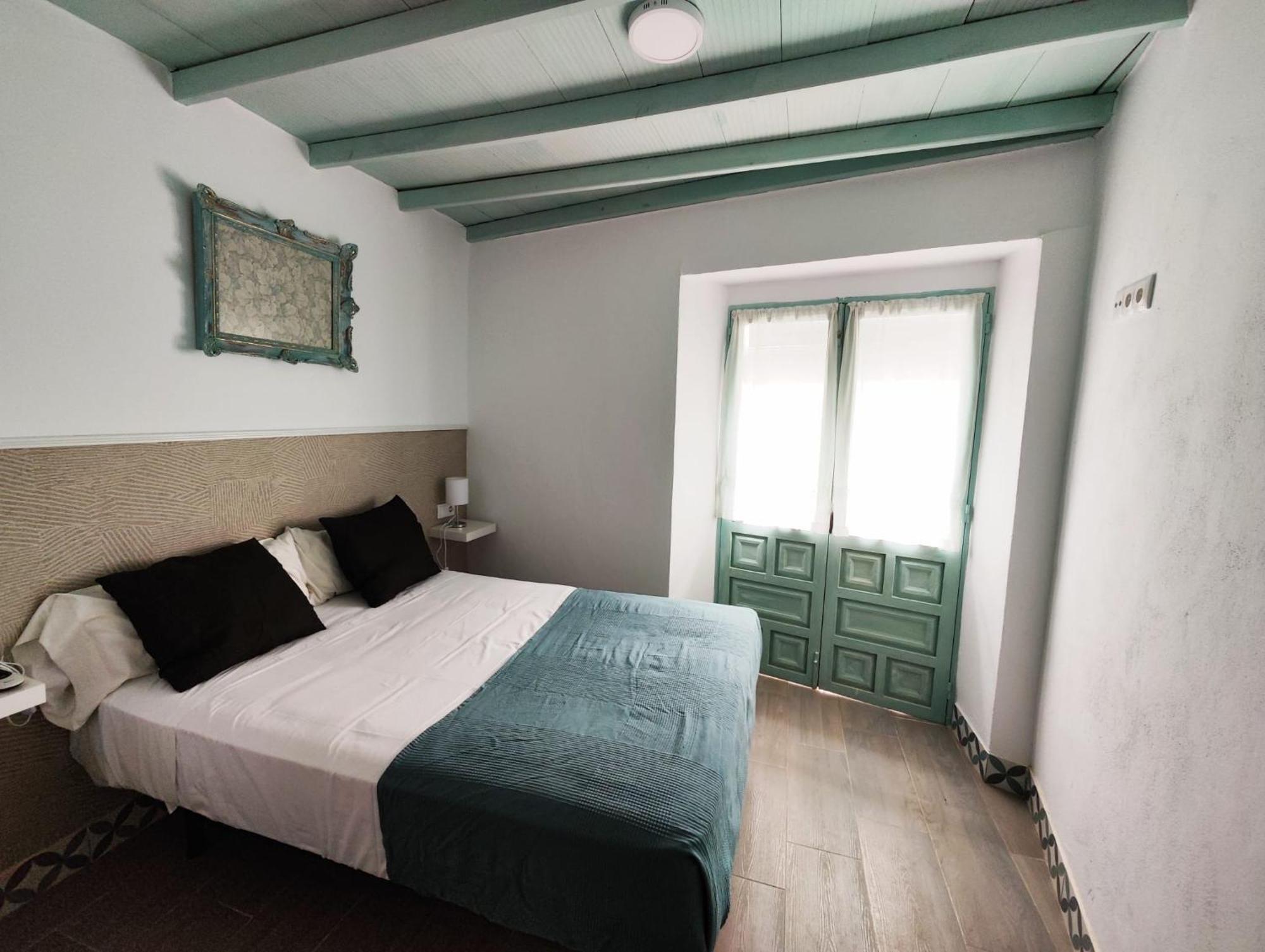 Apartamento Puerta De Cordoba كارمونا المظهر الخارجي الصورة